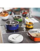 Casseruola bassa inox con coperchio, colore finitura esterna Blu  verniciato - Diametro cm 20, Altezza cm 10, Capacità lt 3,1