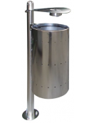 Cestino portarifiuti con paletto da tassellare, in acciaio inox, coperchio con posacenere - cm 34x49x123,3h