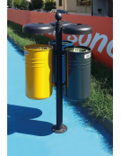 Cestino per la raccolta differenziata, 3 contenitori, acciaio zincato e verniciato, coperchi e posacenere - cm 80,2x74,2x131,7h