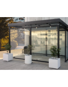 Pensilina smoking in acciaio, pareti in vetro, e tetto in lamiera grecata o policarbonato. Chiusa su 3 lati - cm 400x300x280h