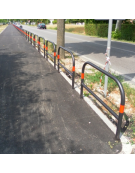 Barriera con piegatura a freddo di tubolare in acciaio mm Ø48 a forma di U rovesciato, con traverso, da inghisare - cm 80x100h