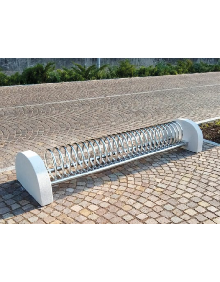 Portabici 3 posti composto da rastrelliera realizzata in acciaio inox e fianchi in cemento - cm 174,5x75,2x42h