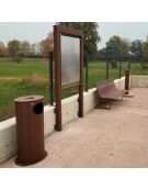 Bacheca in acciaio zincato e verniciato, pannello con anta in vetro monofacciale di cm 130x130  - dim tot cm166x299,5h