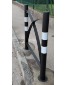 Barriera in tubolare acciaio zincato e verniciato con 2 supporti di testa da tassellare - cm 215x100h