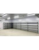 Scaffale per alimenti con montanti in alluminio e 4 ripiani forati in polietilene - cm 200x50x200h - Portata Kg 150 per piano