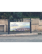 Barriera predisposta per pubblicità con due sostegni e due traversi in tubolare tondo, pannello con telaio - cm 225x142h