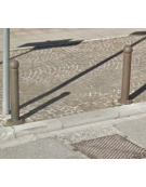 Dissuasore realizzato in acciaio zincato e verniciato in tubolare tondo - Da tassellare - cm Ø10,2x80h