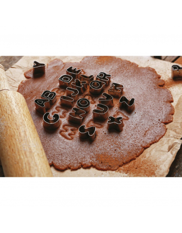 Set tagliapasta forma lettere alfabeto in acciaio inox, 26 pezzi - altezza cm 2