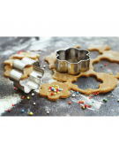 Set tagliapasta a forma fiore in acciaio inox, 6 pezzi - altezza cm 3