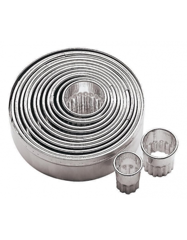 Set tagliapasta ad anello festonato in acciaio inox, 11 pezzi - altezza cm 3