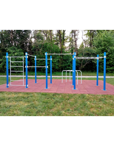 Stazione fitness realizzata in acciaio zincato e verniciato con varie postazioni - Attrezzo per il rafforzamento muscolare - cm 