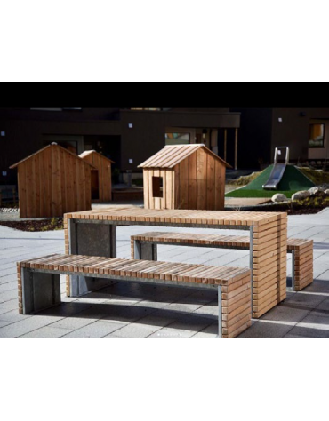 Set composto da 1 tavolo e 2 panchine piane con doghe in legno di pregio, struttura in acciaio zincato verniciato  - cm L. 199