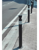 Dissuasore amovibile tondo con inserto in tubolare - con boccola zincata per lucchetto (escluso) - cm Ø10,2