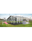 Stazione fitness realizzata in acciaio zincato e verniciato, con attrezzi per il rafforzamento muscolare