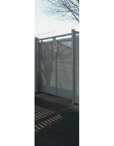 Cancello di chiusura scorrevole per isola ecologica - cm L. 200