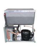 Tavolo refrigerato 2 porte con alzatina in acciaio inox - refrigerazione ventilata -2°/+8°C - CLASSE A -  cm 135x70x95h