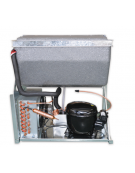 Tavolo refrigerato 4 porte con alzatina in acciaio inox - refrigerazione ventilata -2/+8°C - CLASSE A - cm 225x70x95h