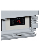Vetrina espositiva colore bianco - refrigerazione ventilata +2°/+12°C - capacità Lt. 78 - Classe B - cm 42,8x38,6x96h
