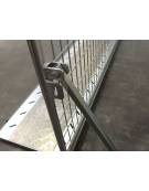 Transenna barriera di sicurezza antipanico antiribaltamento con pedana - Struttura in acciaio zincato - Lunghezza cm 200