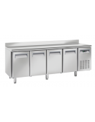 Tavolo congelatore snack inox con alzatina - 8 ripiani regolabili - refrigerazione ventilata -22°/-18°C - Classe E - 225x60x95h