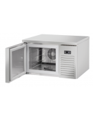 Abbattitore da banco GN2/3 in acciaio inox - capacità 3 teglie - temperatura -38°/+10°C - cm 66x64x43,7h
