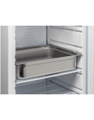 Armadio frigorifero bianco GN2/1 in ABS con porta in vetro - refrigerazione Roll-Bond con ventilatore +3°/+10°C - cm 78x73x189h