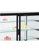 Vetrina refrigerata ventilata con ripiani in vetro e porte scorrevoli posteriori - colore nero - temp. +2°/+6°C - cm 150x78x138h