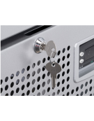 Vetrina refrigerata in acciaio verniciato bianco con porta a battente in vetro - temp. 1°/+10° C - cm 59,5x68x201,8h