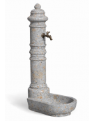 FONTANA IN CALCESTRUZZO CEMENTO COLORE GRIGIO TRAVERTINO PER ESTERNO - cm 66x45x121h - Conforme ai CAM