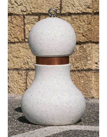 Dissuasore traffico in cemento BOMBATO - colore Bianco pietra - con fascia CATARIFRANGENTE - cm Ø 50x75h