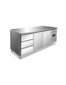 Tavolo refrigerato inox AISI 304 ventilato -2°/+8°C - 2 porte e 1 cassettiera da N°3 cassetti GN 1/3 -Classe B - cm 179,5x70x86h