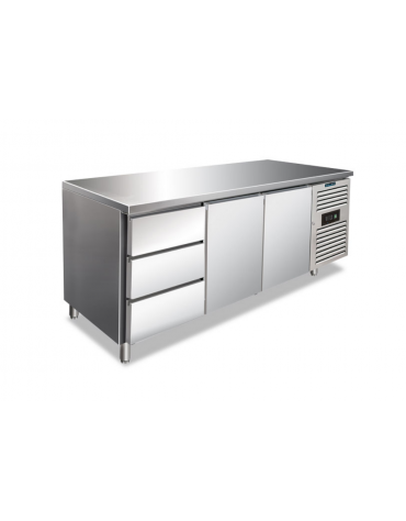 Tavolo refrigerato inox AISI 304 ventilato -2°/+8°C - 2 porte e 1 cassettiera da N°3 cassetti GN 1/3 -Classe B - cm 179,5x70x86h