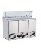 Saladette inox 3 porte con vetrina refrigerata per bacinelle Gastronorm - statico con agitatore +2°/+8°C - cm 136,5x70x118h
