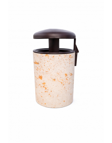 Cestone portarifiuti in cemento colore Bianco travertino - con tettuccio ribaltabile  + anello reggisacco - cm Ø 60x100h - CAM