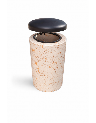 Cestone portarifiuti in cemento colore Bianco travertino - con coperchio ribaltabile + anello reggisacco - cm Ø50x100h - CAM