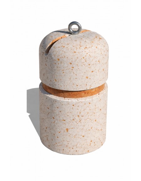 Dissuasore verticale alto in cemento colore Bianco travertino - con fascia in alluminio - cm Ø35x60h - Conforme ai CAM