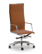 Poltrona monoscocca con schienale alto imbottito - Rivestimento in Ecopelle ignifuga - Meccanismo gas oscillante