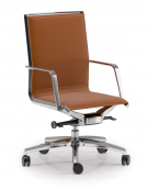 Poltrona monoscocca con schienale medio imbottito - Rivestimento in Ecopelle ignifuga - Meccanismo gas oscillante