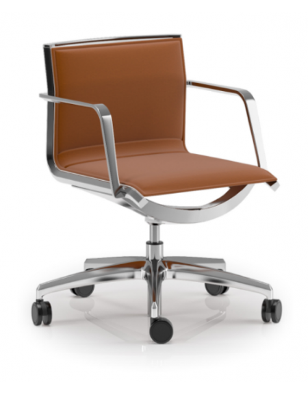 Poltrona monoscocca con schienale basso imbottito - Rivestimento in Ecopelle ignifuga - Meccanismo piastra a gas