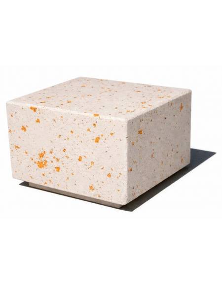 Dissuasore traffico stradale Quadrato in cemento calcestruzzo - colore Bianco travertino - cm 60x60x45h - Conforme ai CAM