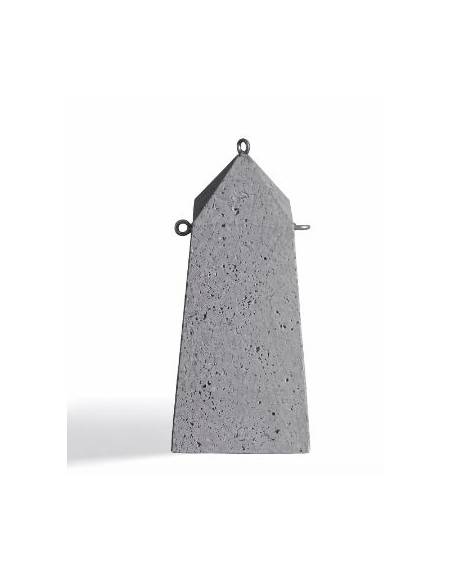 Dissuasore traffico a obelisco in cemento calcestruzzo - Colore grigio pietra - Kg 400 - cm 50x50x110h - Conforme ai CAM