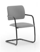 Sedia visitatore telaio a slitta in acciaio nero con braccioli - schienale basso con carter nero - rivestimento ignifugo - CAM