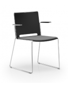 Sedia visitatore a slitta, telaio in acciaio cromato con braccioli - sedile imbottito e schienale in polipropilene - CAM