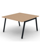 Tavolo riunione con piano melaminico spessore mm 30 e gambe inclinate metalliche - Colori a scelta - cm 120x125x74,5h