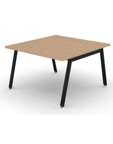 Tavolo riunione con piano melaminico spessore mm 30 e gambe inclinate metalliche - Colori a scelta - cm 120x125x74,5h