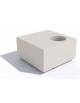 Panchina in cemento quadrata monoblocco con fioriera cm Ø 30 - colore Bianco pietra - cm 80x80x45h - Conforme ai CAM