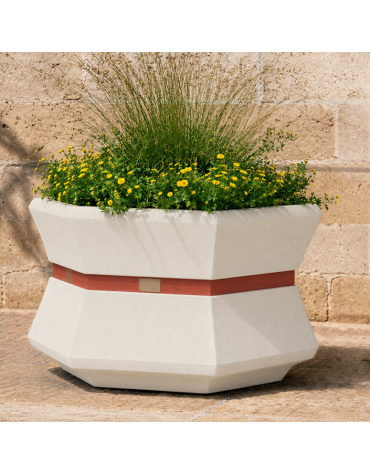 Fioriera esagonale per esterno in cemento calcestruzzo - colore Bianco pietra - cm 85x95x65h - Conforme ai CAM