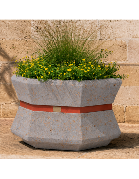 Fioriera esagonale per esterno in cemento calcestruzzo - colore Grigio travertino - cm 95x85x65h - Conforme ai CAM