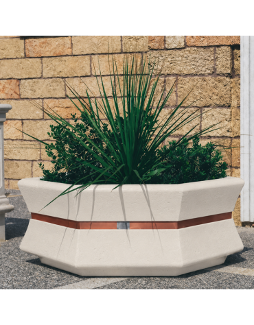 Fioriera esagonale da esterno in cemento calcestruzzo - colore Bianco pietra - cm 155x120x65h - Conforme ai CAM