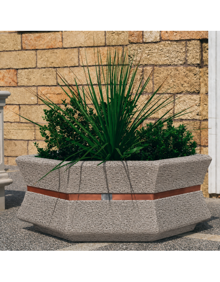 Fioriera esagonale  per esterno in cemento calcestruzzo - colore Bianco sabbiato - cm 155x120x65h - Conforme ai CAM